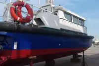 குழு படகு விற்பனைக்கு