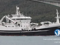 டிராலர் விற்பனைக்கு