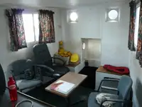 இழுக்கும் படகு விற்பனைக்கு