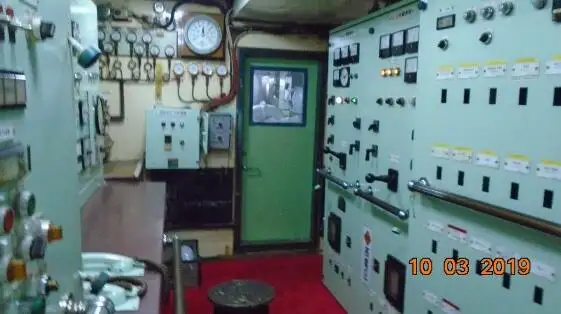 எல்என்ஜி கொண்டு செல்லும் கப்பல் விற்பனைக்கு