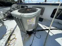 டிராலர் விற்பனைக்கு