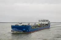 எண்ணெய் / இரசாயன டேங்கர் விற்பனைக்கு