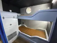 காவல் படகு விற்பனைக்கு
