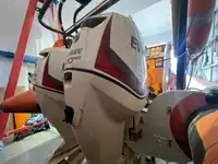 வேலை செய்யும் படகுகள் விற்பனைக்கு