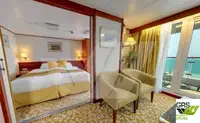 குரூஸ் கப்பல் விற்பனைக்கு