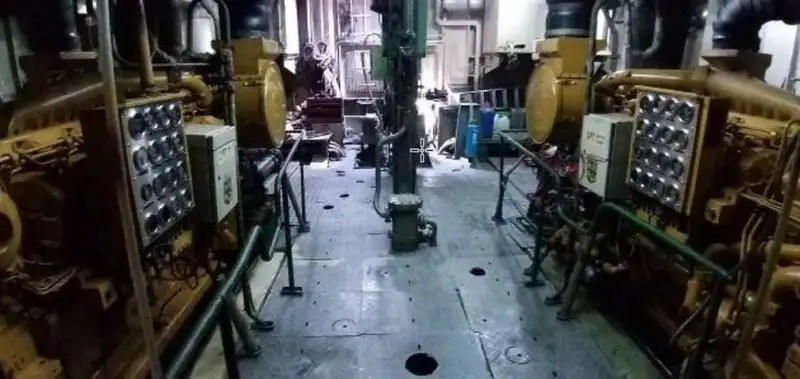 இழுக்கும் படகு விற்பனைக்கு