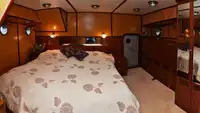 டிராலர் விற்பனைக்கு