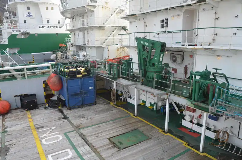 இழுக்கும் படகு விற்பனைக்கு