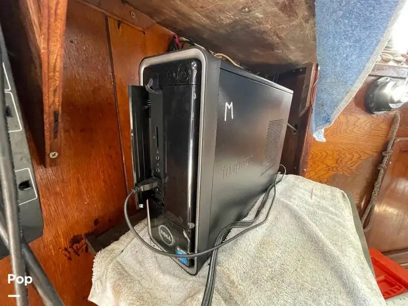 டிராலர் விற்பனைக்கு