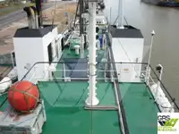 வேலை செய்யும் படகுகள் விற்பனைக்கு