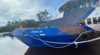 குழு படகு விற்பனைக்கு