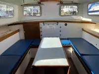 படகு கப்பல் விற்பனைக்கு