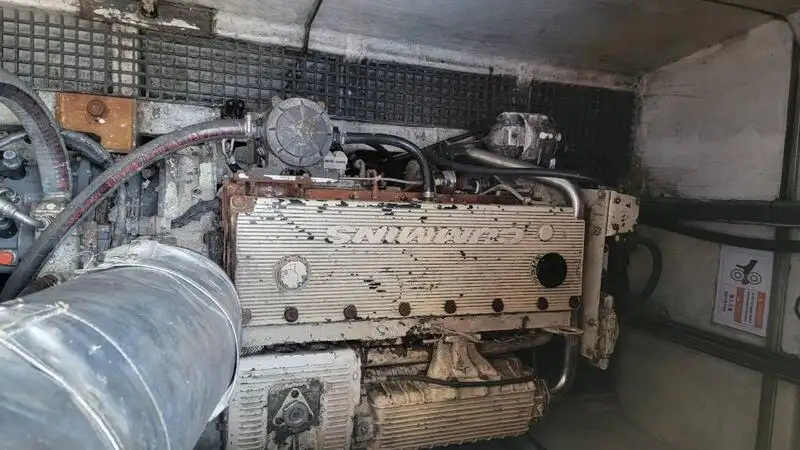 கண்டெய்னர் கப்பல் விற்பனைக்கு