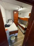 கண்டெய்னர் கப்பல் விற்பனைக்கு
