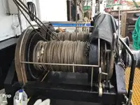 டிராலர் விற்பனைக்கு