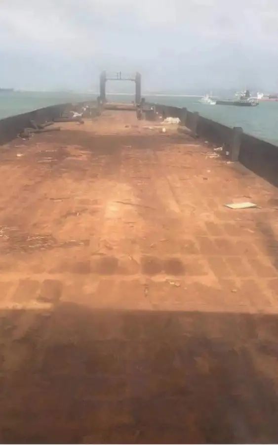 பarge விற்பனைக்கு