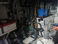 டிராலர் விற்பனைக்கு