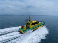 இழுவை படகு விற்பனைக்கு