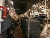கண்டெய்னர் கப்பல் விற்பனைக்கு