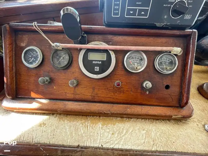 டிராலர் விற்பனைக்கு