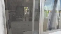 டிராலர் விற்பனைக்கு