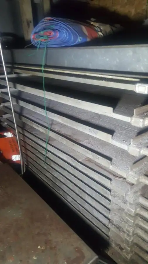 டிராலர் விற்பனைக்கு