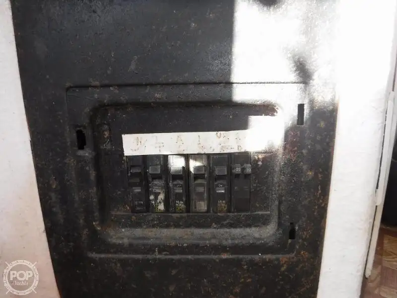 டிராலர் விற்பனைக்கு