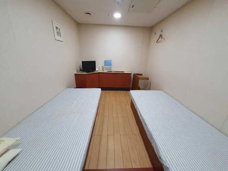 குளிர்சாதனக் கப்பல் விற்பனைக்கு