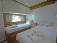 படகு விற்பனைக்கு