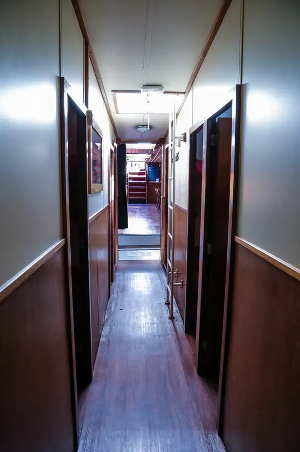 படகு விற்பனைக்கு
