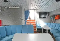 குரூஸ் கப்பல் விற்பனைக்கு