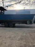 டிராலர் விற்பனைக்கு