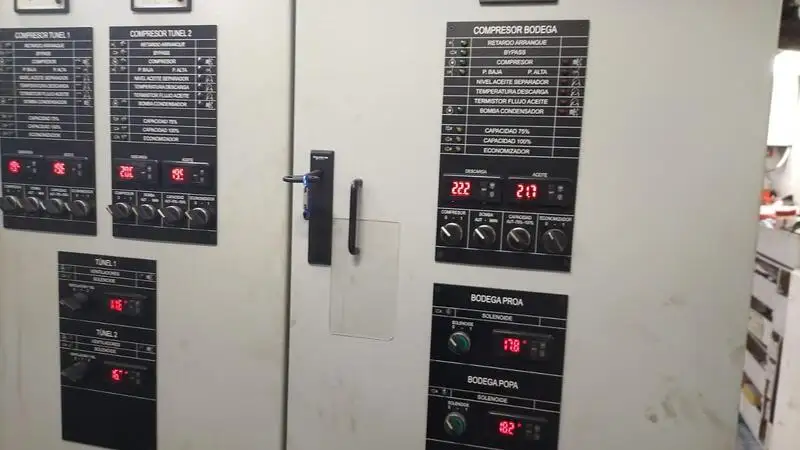 டிராலர் விற்பனைக்கு