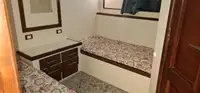 குரூஸ் கப்பல் விற்பனைக்கு