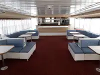 பயணிகள் கப்பல் விற்பனைக்கு
