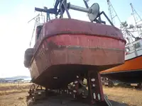 இழுவை படகு விற்பனைக்கு