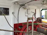 டிராலர் விற்பனைக்கு