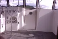 குழு படகு விற்பனைக்கு