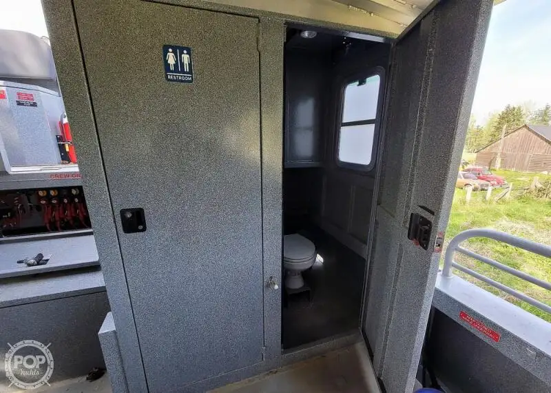 கேட்டமரன் விற்பனைக்கு