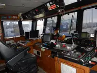 வேலை செய்யும் படகுகள் விற்பனைக்கு