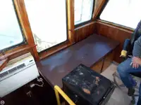 இழுக்கும் படகு விற்பனைக்கு