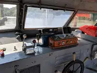 டிராலர் விற்பனைக்கு