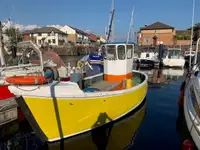 Trawler விற்பனைக்கு