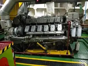 இழுக்கும் படகு விற்பனைக்கு