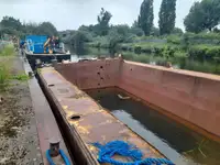 பarge விற்பனைக்கு