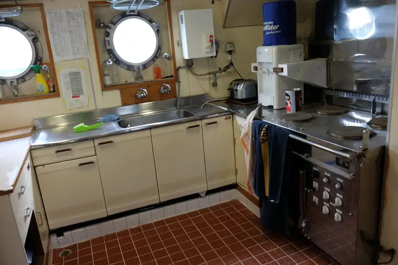 இழுக்கும் படகு விற்பனைக்கு