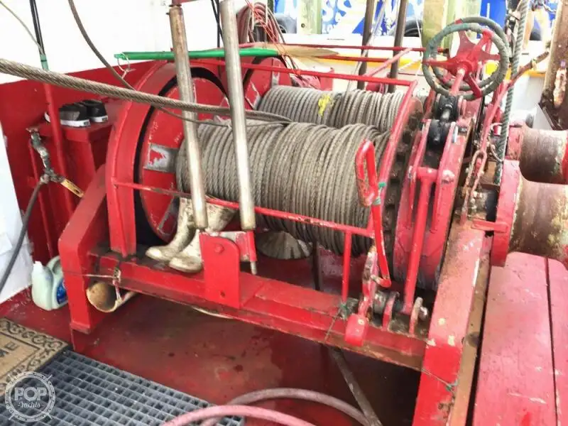 டிராலர் விற்பனைக்கு
