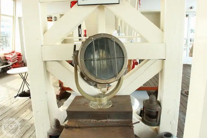 படகு கப்பல் விற்பனைக்கு