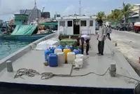 குழு படகு விற்பனைக்கு