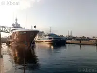 குரூஸ் கப்பல் விற்பனைக்கு